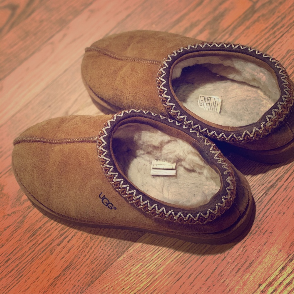 UGG TASMAN SLIPPER